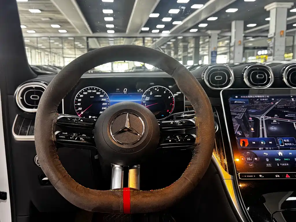 Mercedes-Benz GLC — фото 14