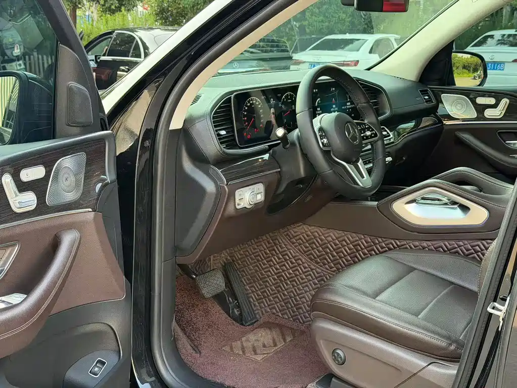 Mercedes-Benz GLE (Import) — фото 4