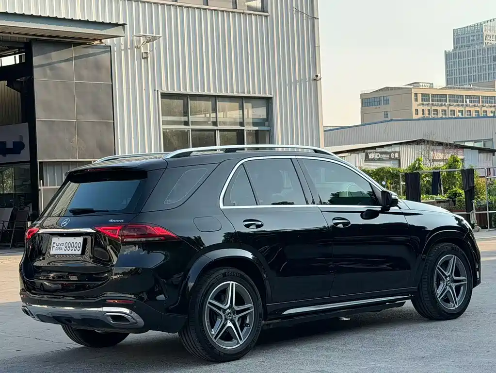 Mercedes-Benz GLE (Import) — фото 9
