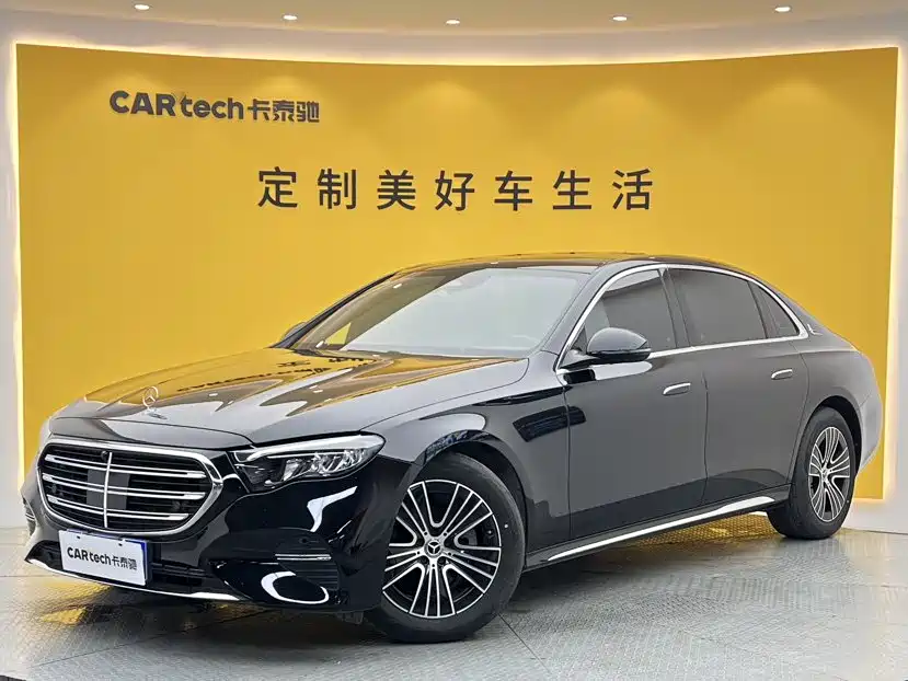 Mercedes-Benz E-Class — фото 13
