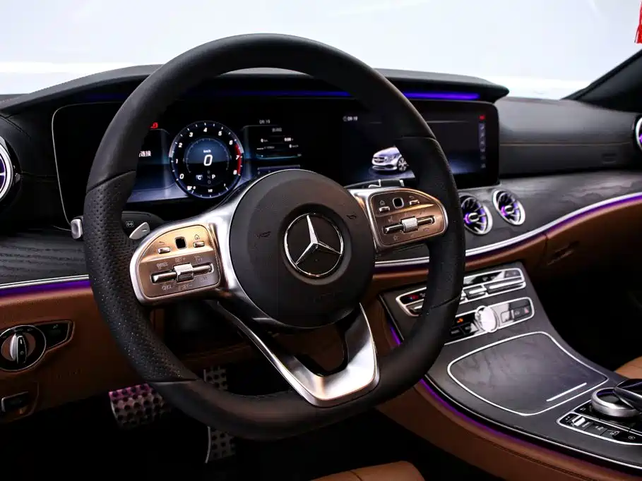Mercedes-Benz E-Class (Import) — фото 7