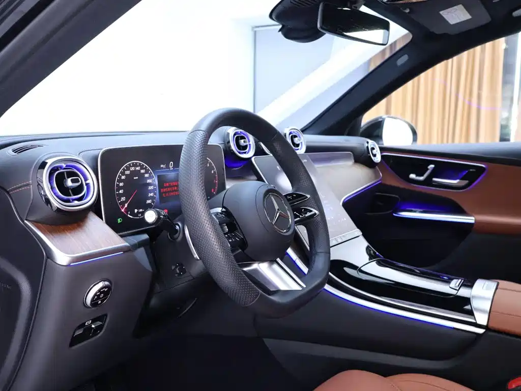 Mercedes-Benz GLC — фото 11