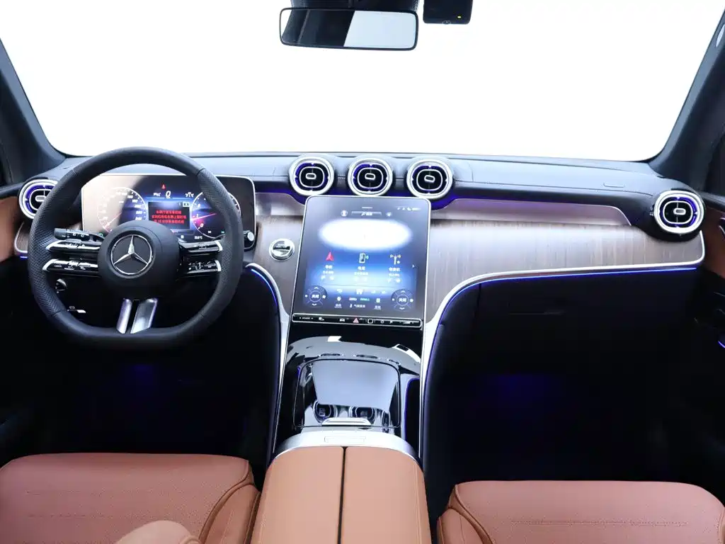 Mercedes-Benz GLC — фото 14