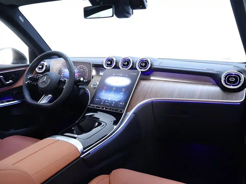 Mercedes-Benz GLC — фото 20
