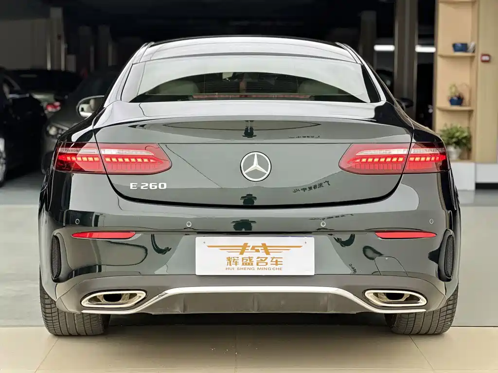Mercedes-Benz E-Class (Import) — фото 4