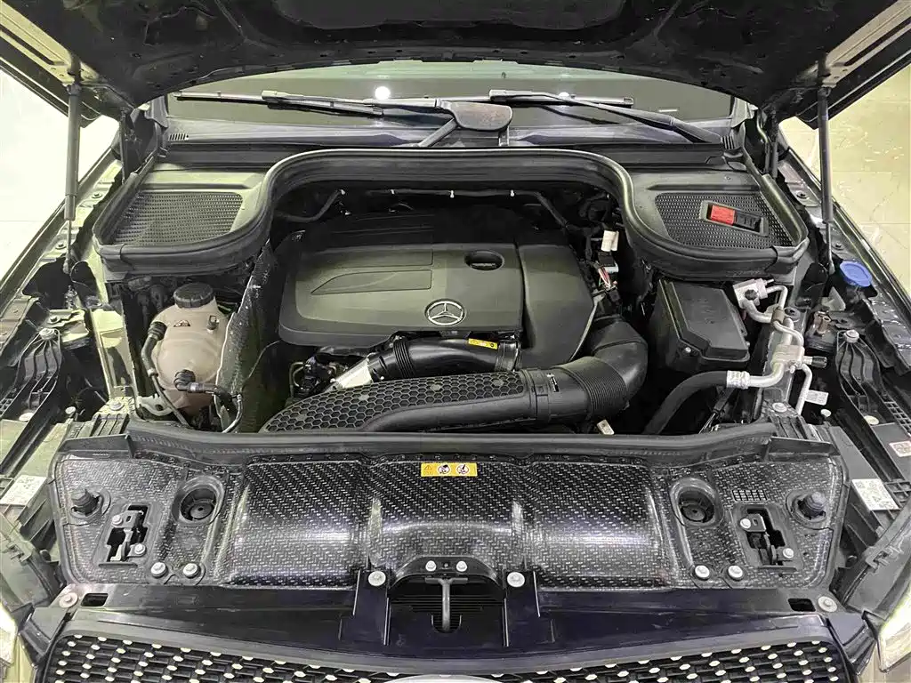 Mercedes-Benz GLE (Import) — фото 13