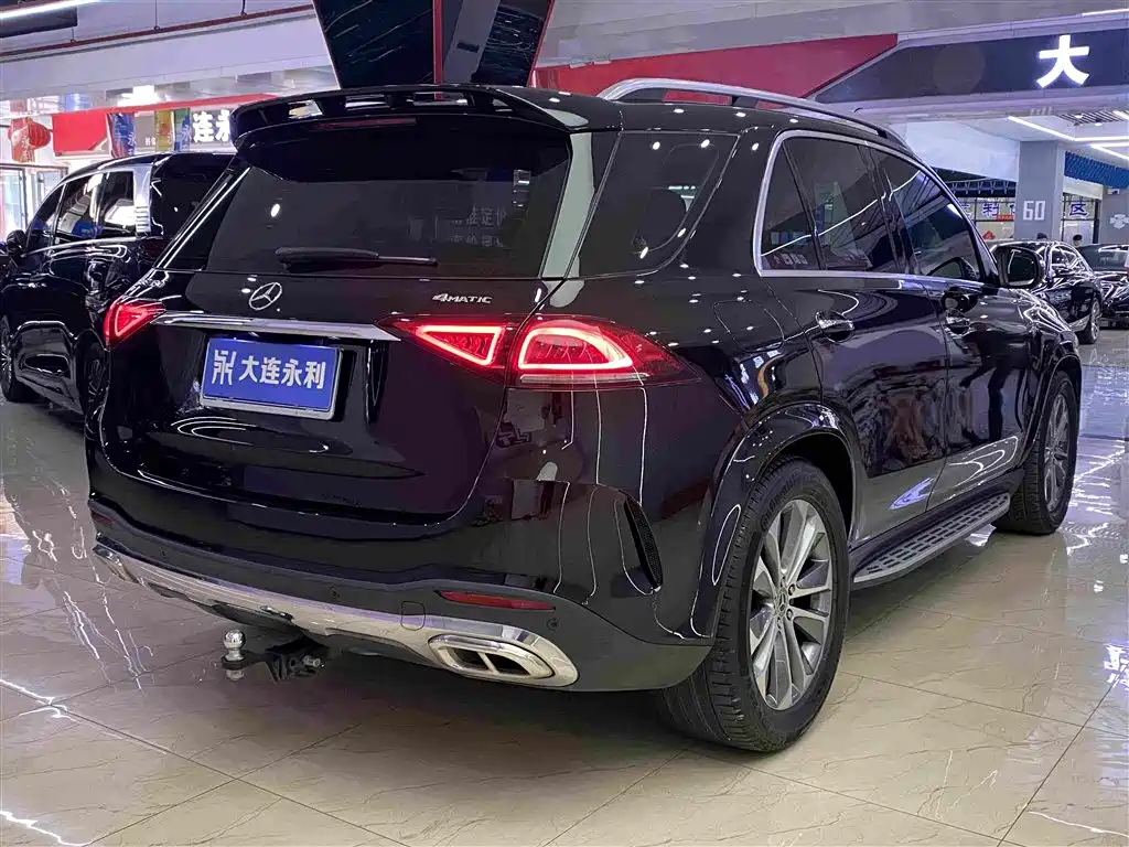 Mercedes-Benz GLE (Import) — фото 17
