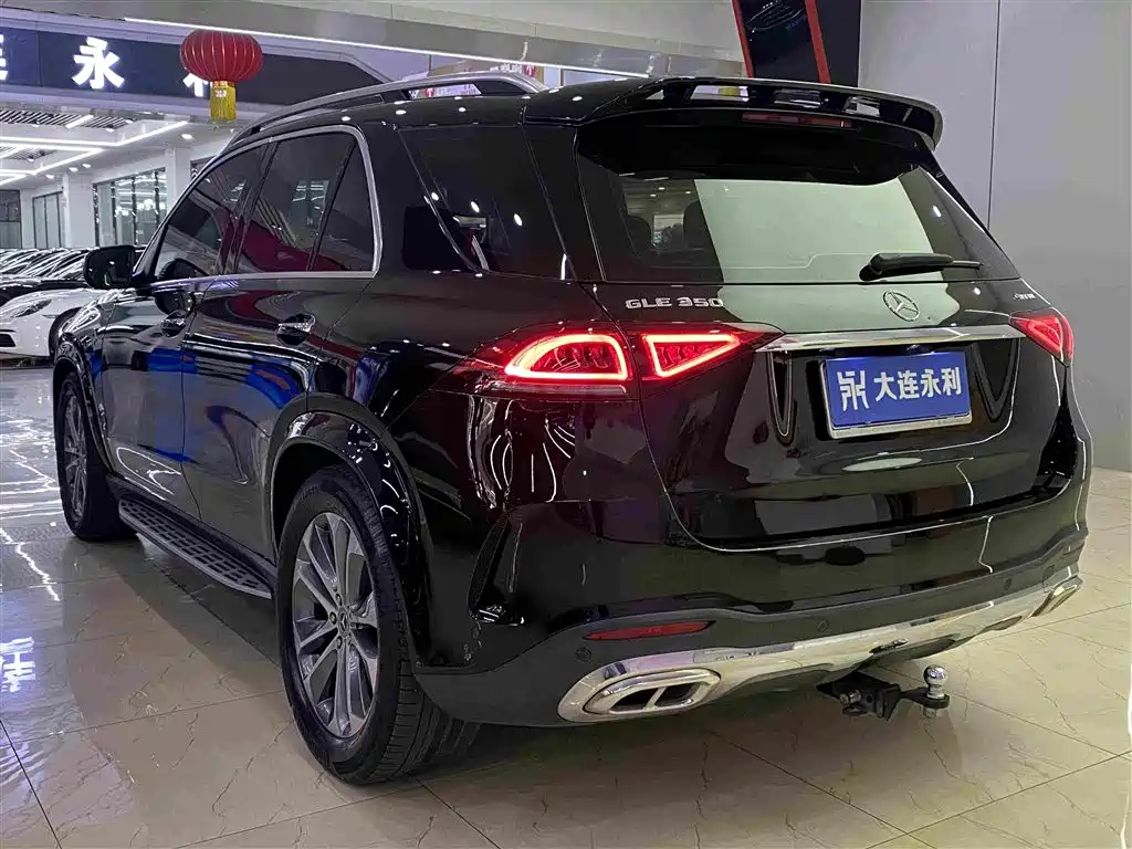 Mercedes-Benz GLE (Import) — фото 18