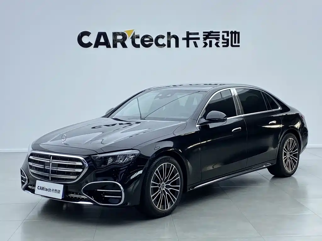 Mercedes-Benz E-Class — фото 10