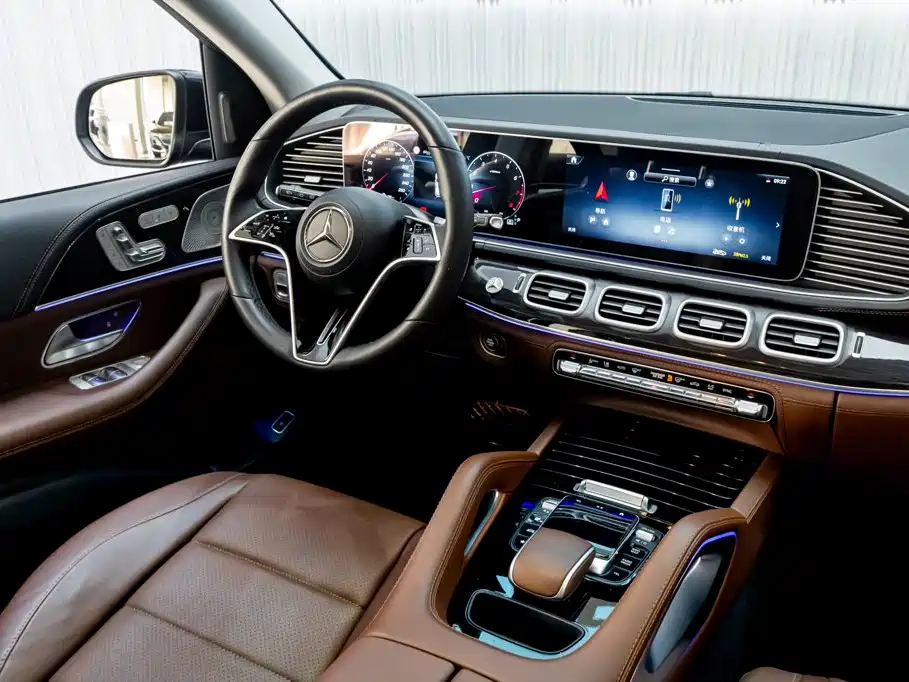 Mercedes-Benz GLE (Import) — фото 28
