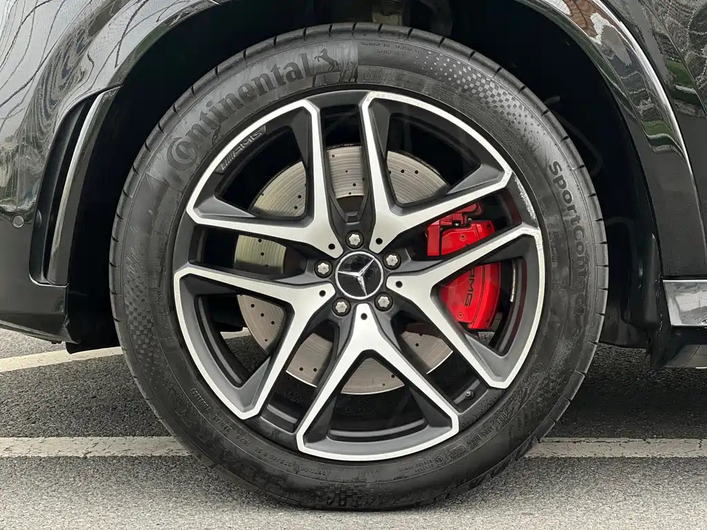 Mercedes-Benz GLE AMG — фото 8