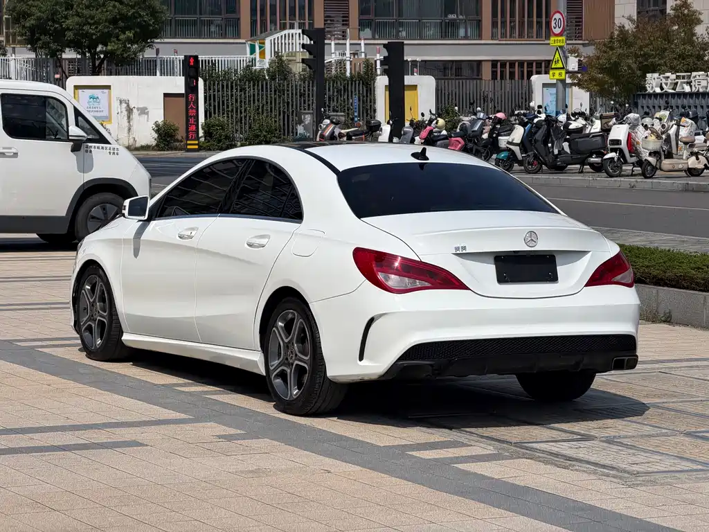 Mercedes-Benz CLA (Import) — фото 10
