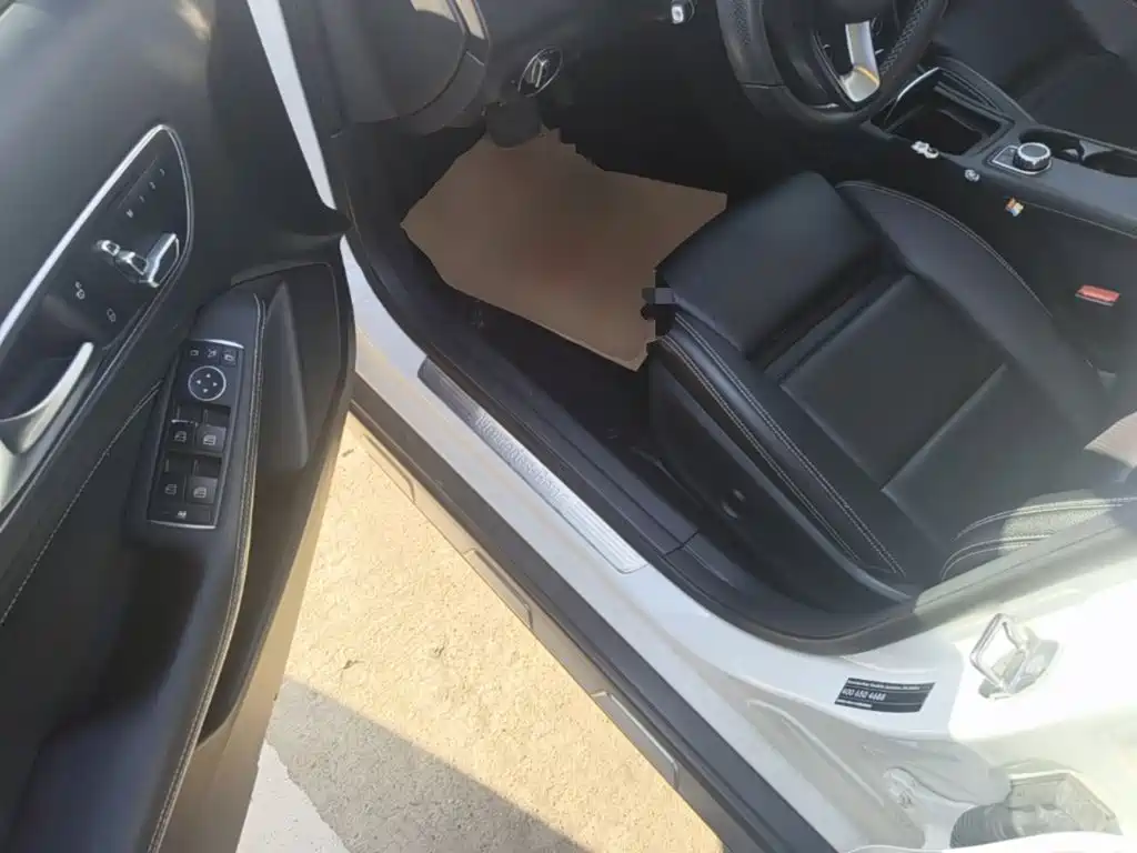 Mercedes-Benz GLA — фото 15