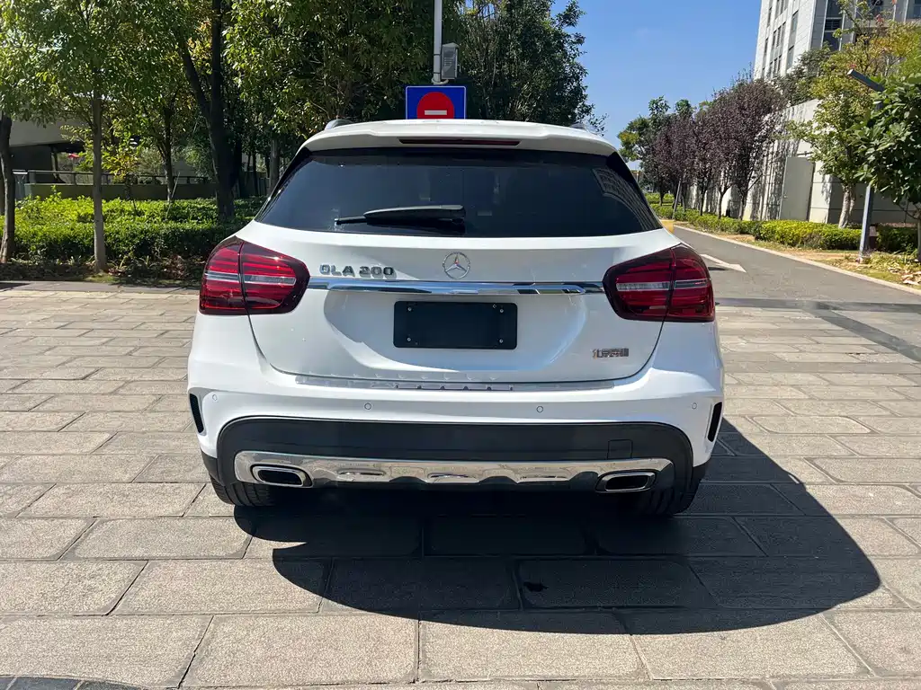 Mercedes-Benz GLA — фото 14