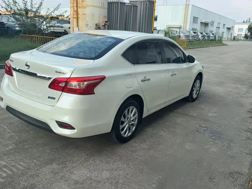Nissan Sylphy — фото 6