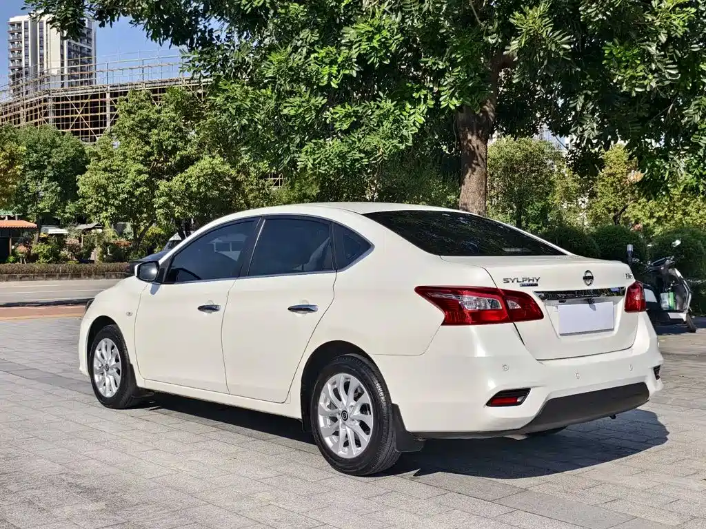 Nissan Sylphy — фото 9