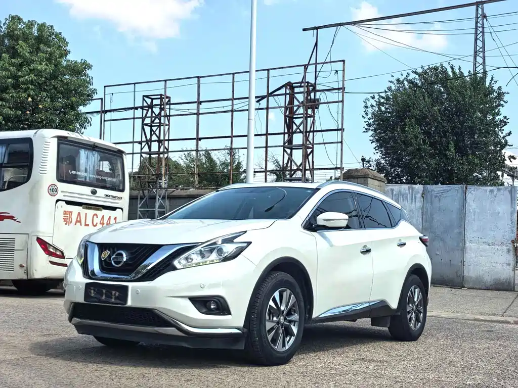 Nissan Murano — фото 2