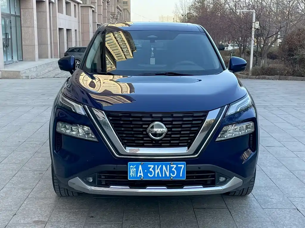 Nissan X-Trail — фото 2