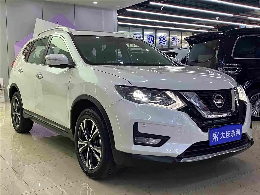 Nissan X-Trail — фото 3