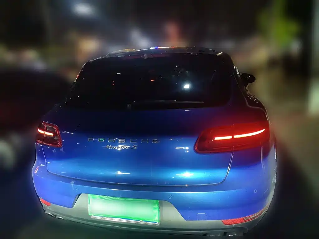 Porsche Macan — фото 5