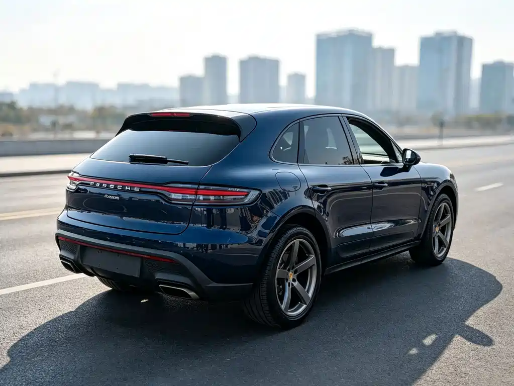 Porsche Macan — фото 13