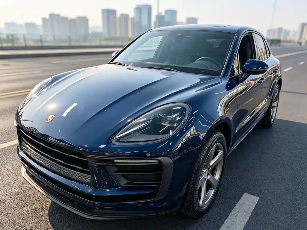 Porsche Macan — фото 1