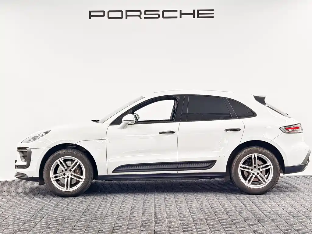Porsche Macan — фото 4