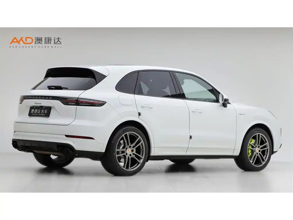 Porsche Cayenne Hybrid — фото 3