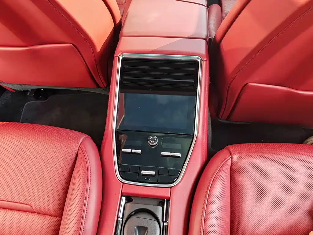 Porsche Panamera — фото 10