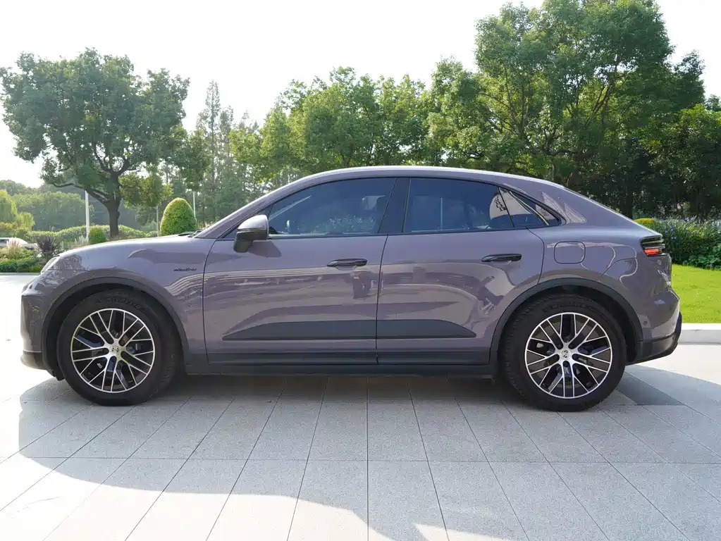 Porsche Macan EV — фото 3