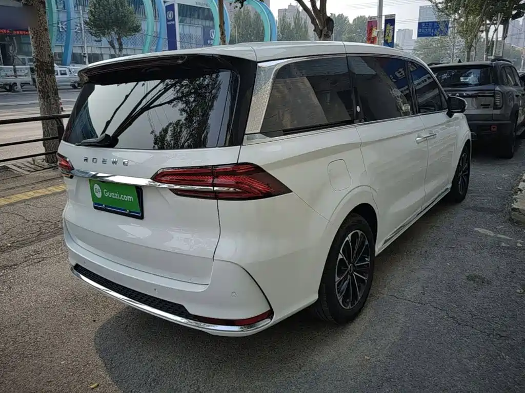 Roewe iMAX8 — фото 6