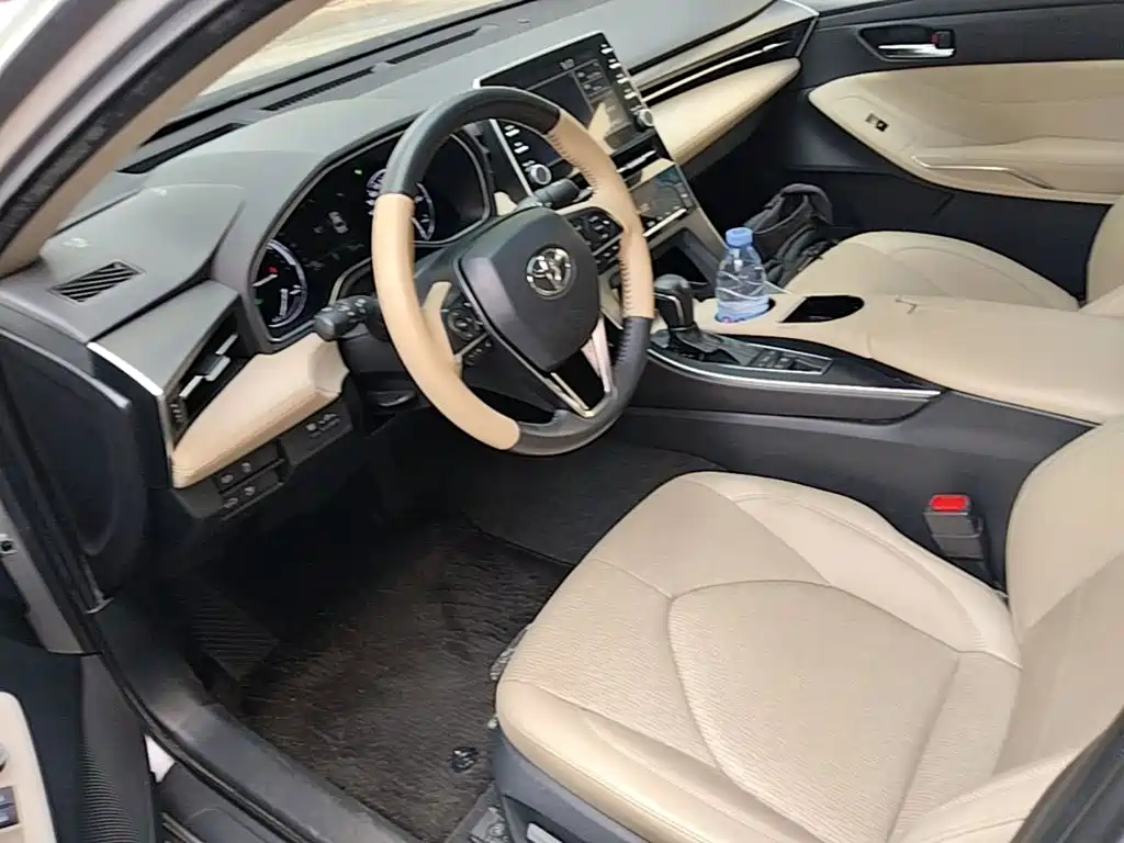 Toyota Avalon — фото 15