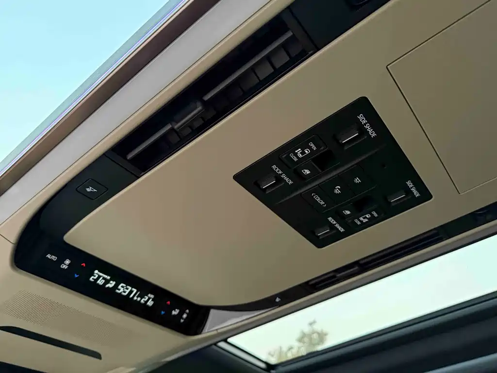 Toyota Vellfire — фото 26