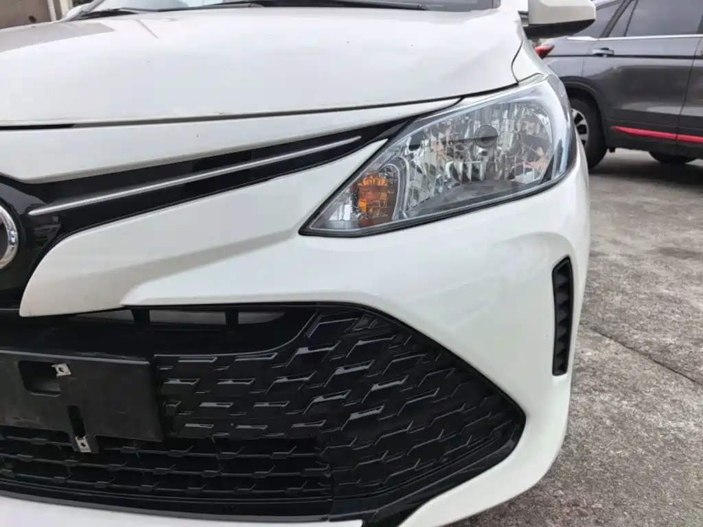 Toyota Vios FS — фото 23