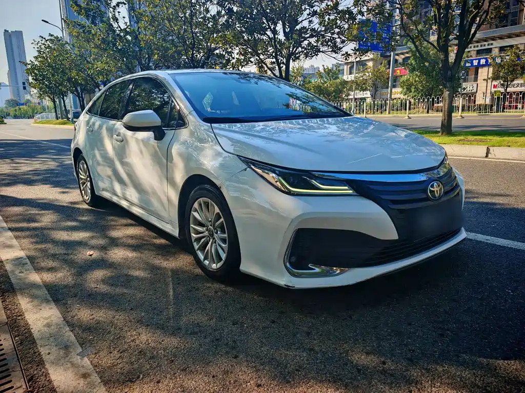 Toyota Allion — фото 5