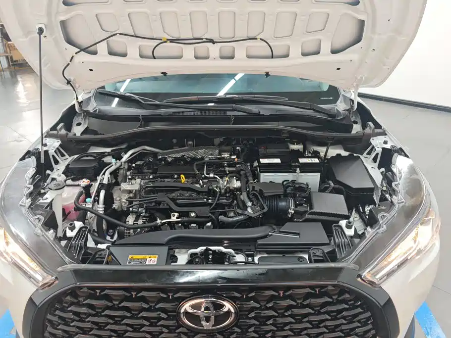 Toyota Corolla Cross — фото 10