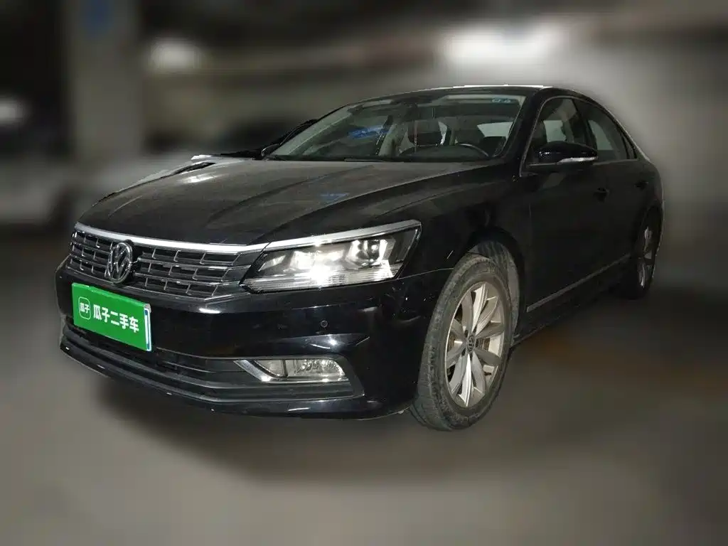 Volkswagen Passat — фото 2