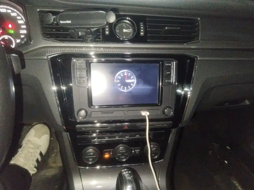 Volkswagen Passat — фото 6