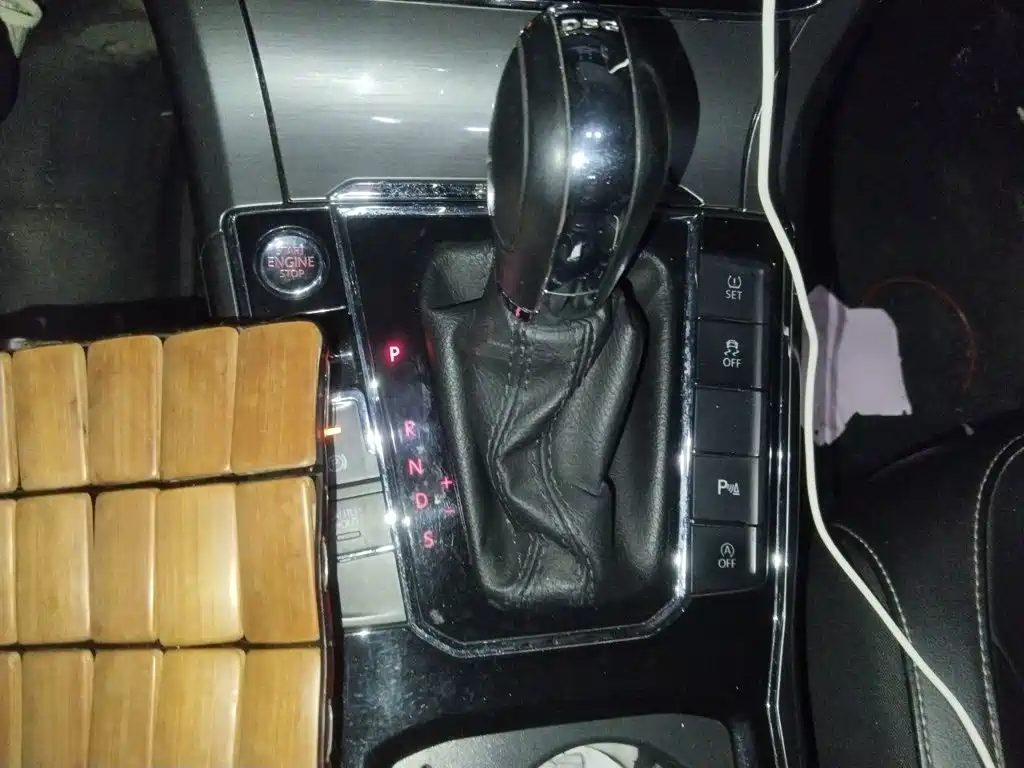 Volkswagen Passat — фото 7