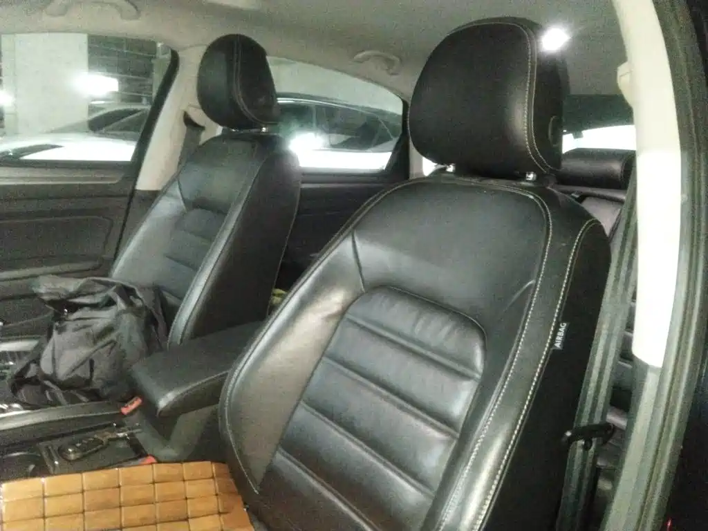 Volkswagen Passat — фото 8