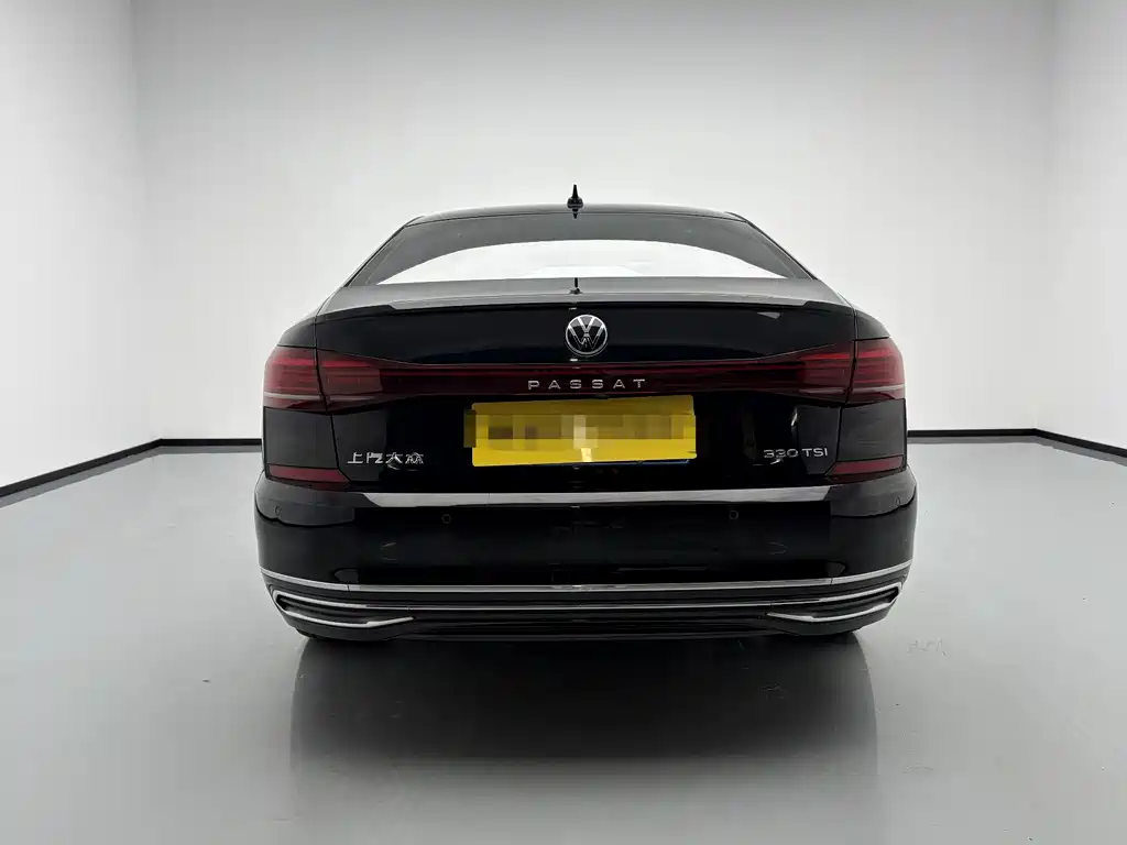 Volkswagen Passat — фото 5