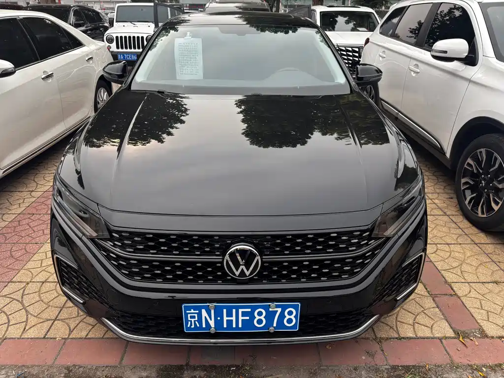 Volkswagen Passat — фото 2