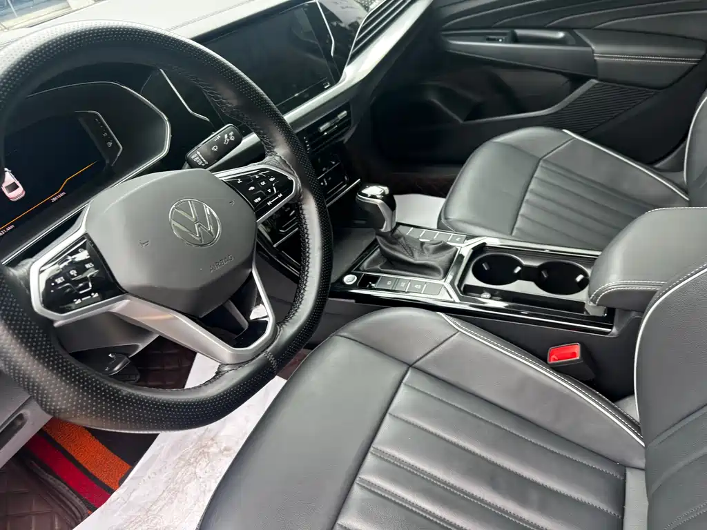 Volkswagen Passat — фото 15