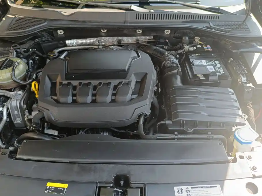 Volkswagen Passat — фото 10