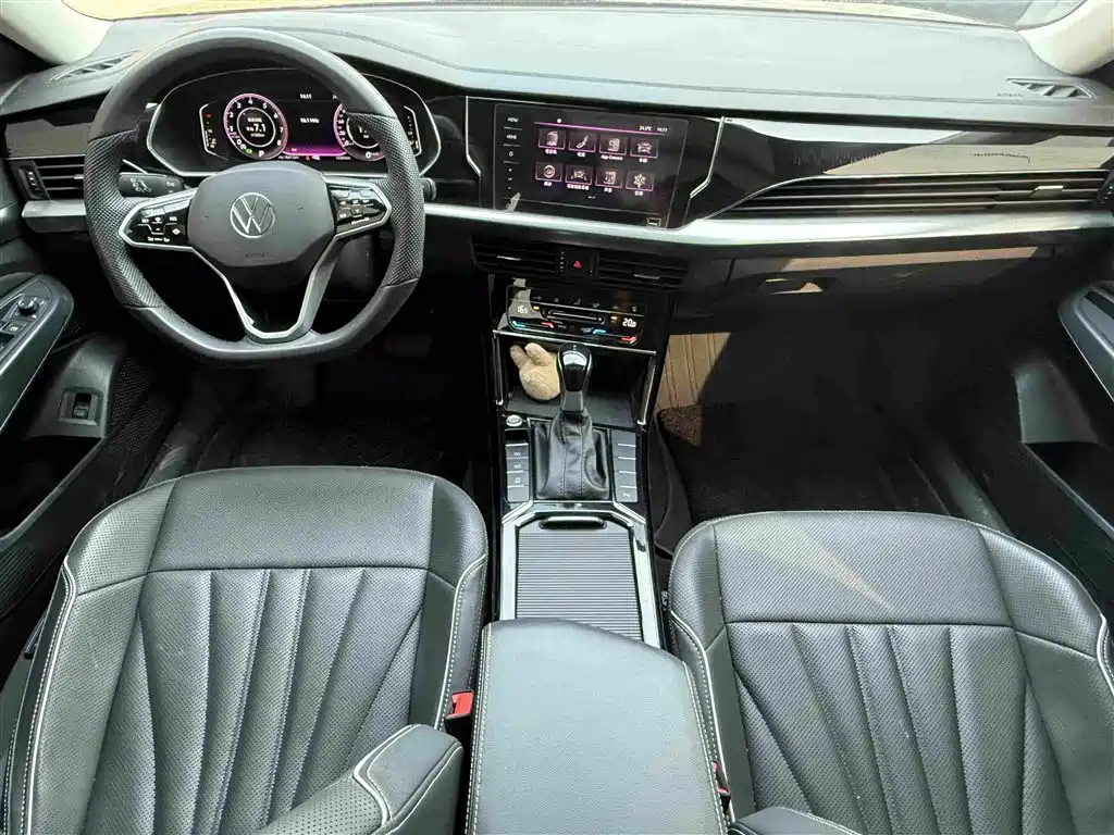 Volkswagen Passat — фото 4