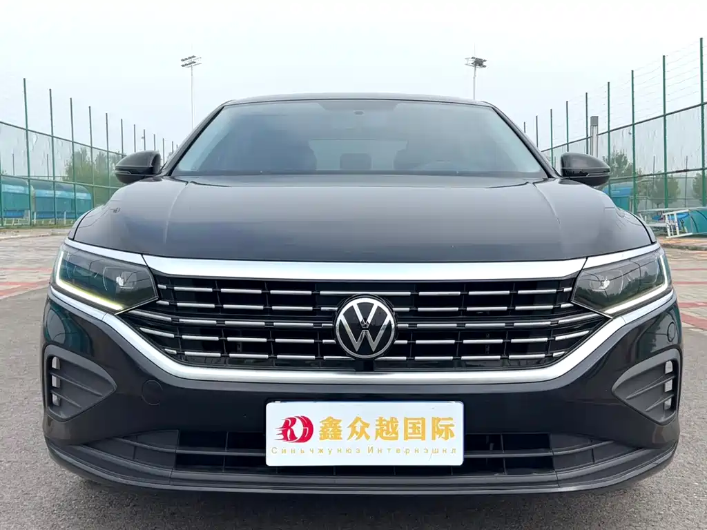 Volkswagen Passat — фото 2
