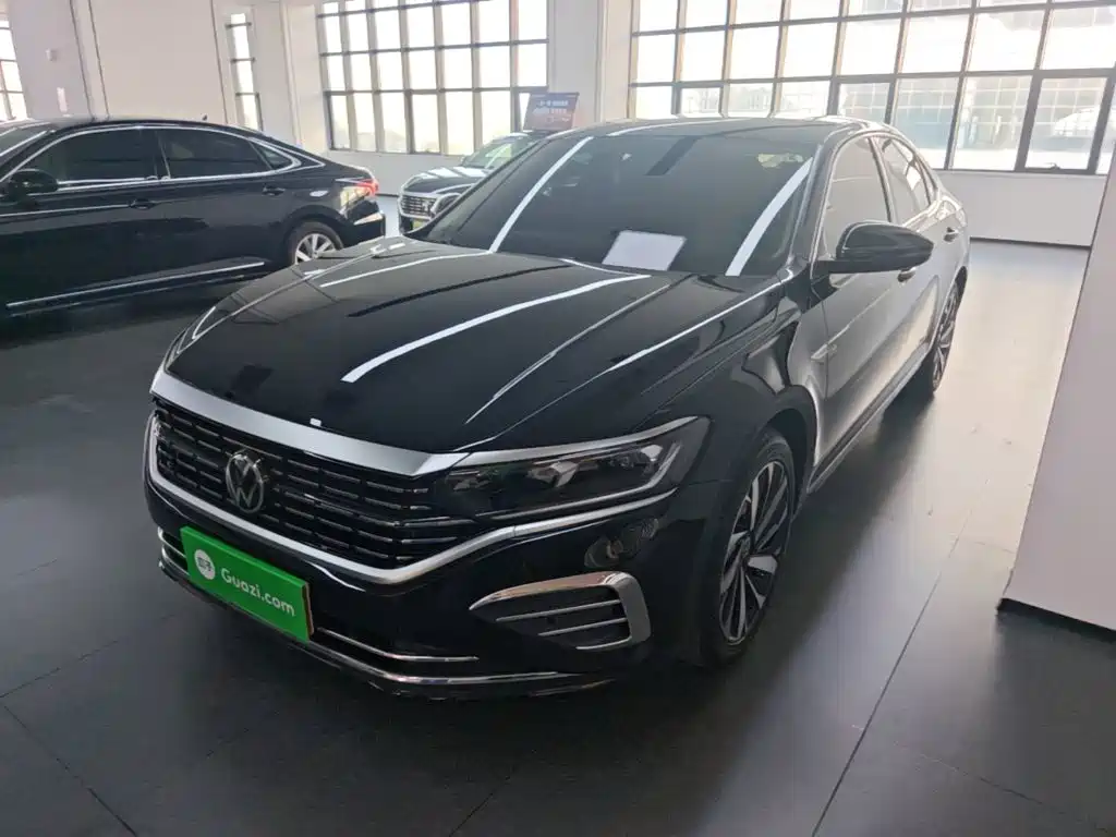 Volkswagen Passat — фото 2