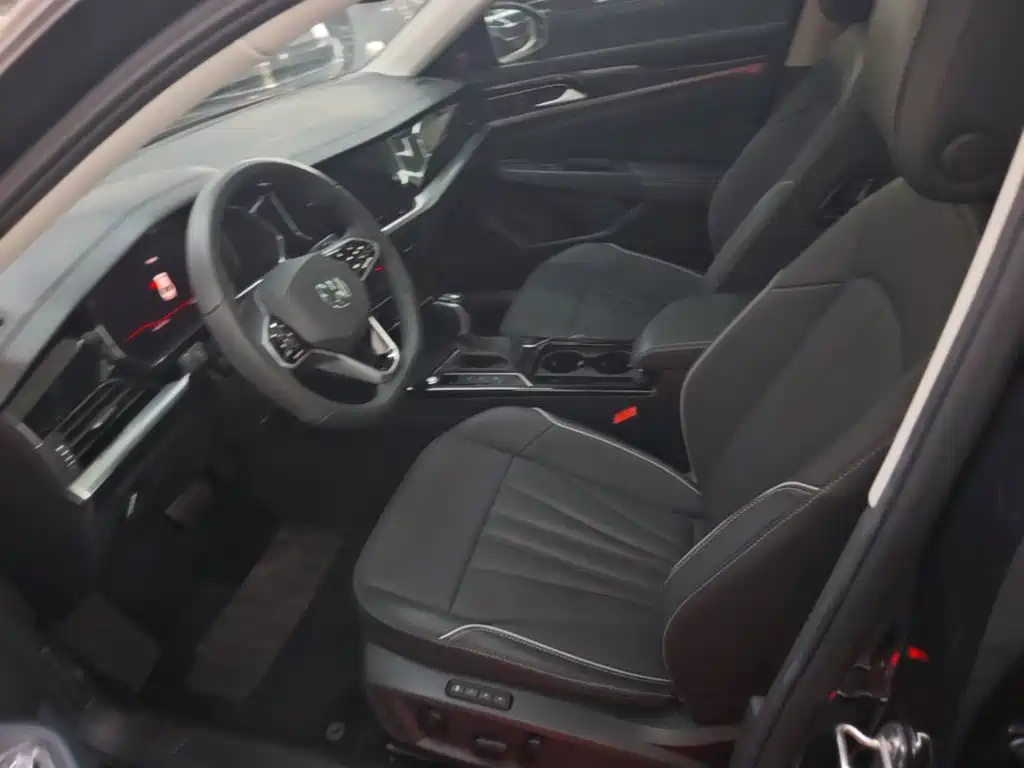 Volkswagen Passat — фото 15
