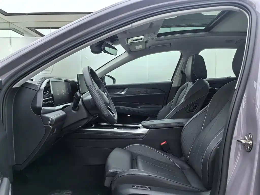 Volkswagen Passat — фото 6