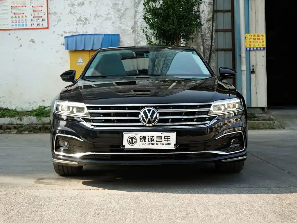 Volkswagen Phideon — фото 4